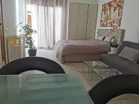 Apartment - Sleeps 2 - Parking - 5Min to la Frasca - Apartments
