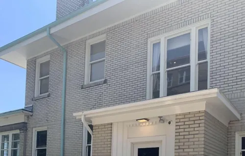 เดอะ เอ็ดเวิร์ด โฮเทล