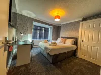 Billy's Place Hotels in Boston