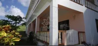 Immaculate 3 Bed Villa Overlooking Admiralty Bay Отели в г. 