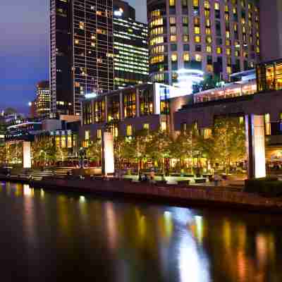 Mega Style Apartments the International Hotel Exterior