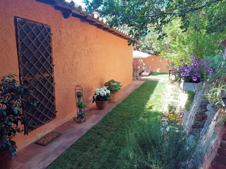 Villa Euforbia SeaView – Authentic Comfort Amid Nature, 200m from the Beach