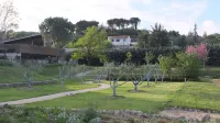 Vacances Bleues Hôtel Castel Luberon Hotel a Rustrel