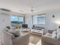 Mountain Views on Marine Parade