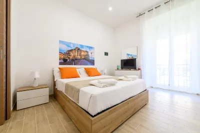 Domus Romeo - Camera 2 Hotels in Poggioreale