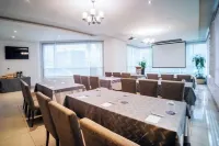 Wyndham Garden Guayaquil - 4-Star