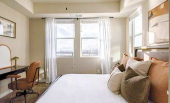 Amazing Water View w Jacuzzi Sky Lounge