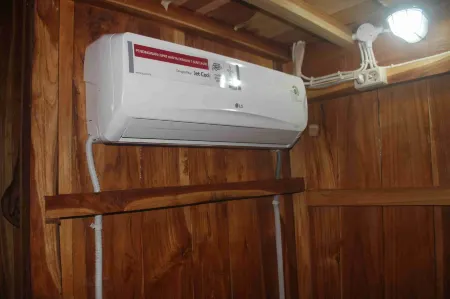 Boat Charter KM.Caroline