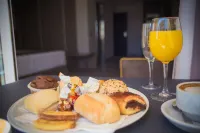 Ona Marbella Inn - petit déjeuner