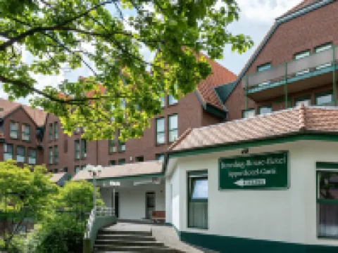 Boardinghouse Burgpark Hoteles en Hurth-Hermulheim