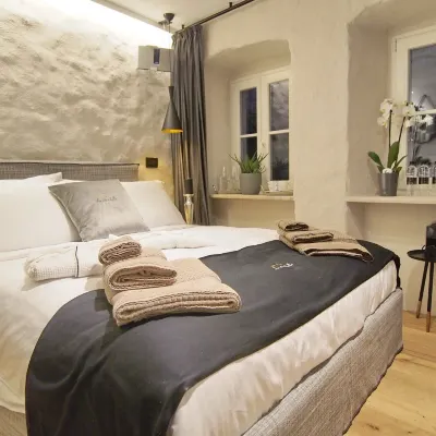 La Vita e Bella III Hotel dekat Cable Car