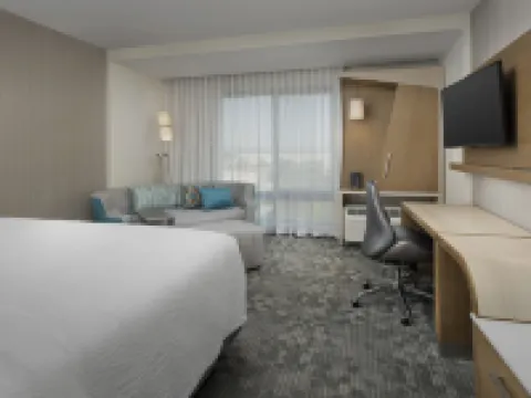 Courtyard Portland East Hotels in Gresham