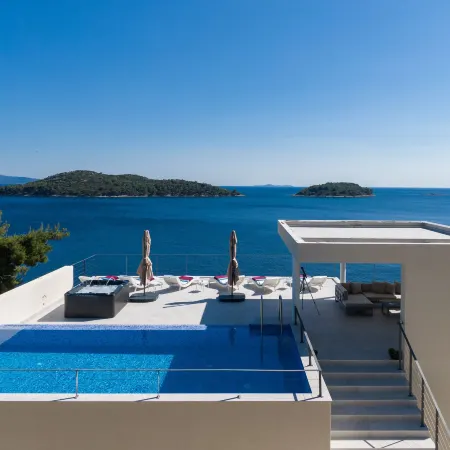 Villa Desire