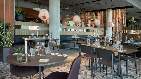 Quality Hotel the Weaver Отели в г. Мёльнлюкке