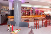 Apartamentos Puet - Apartments