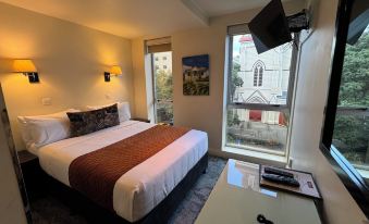 Trinity Hotel