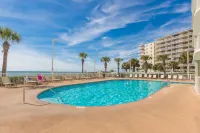 Tradewinds Condos by Hosteeva - Beach