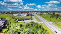 Kings Court Motel Hotels in Cold Lake
