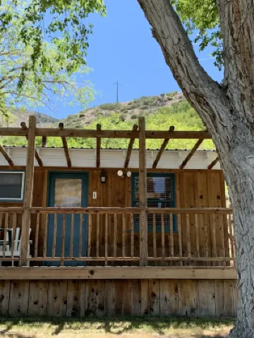 Tioga Lodge at Mono Lake Area Publik Photos