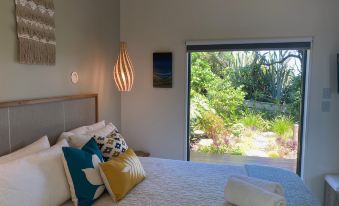 The Bay House Beachfront Accommodation