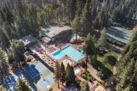 Sockeye by AvantStay Modern 2 Br Condo w Access to Northstar Resort Community Hotels near Our Lady of the Lake Catholic Church