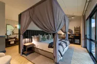 Kruger Shalati - Train on the Bridge & Garden Suites Hotels in Ehlanzeni