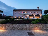 Progress Country & Wine House Hotels in Asolo