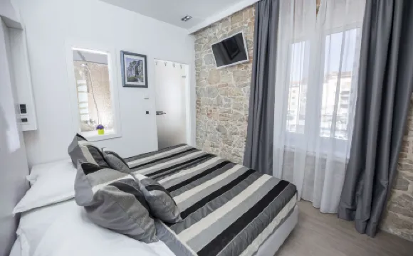 斯普利特遺產酒店