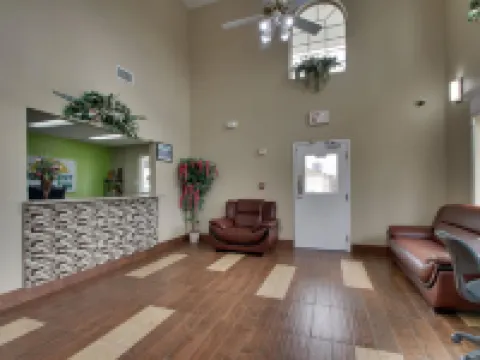 Key West Inn - Millbrook Hotels in Millbrook