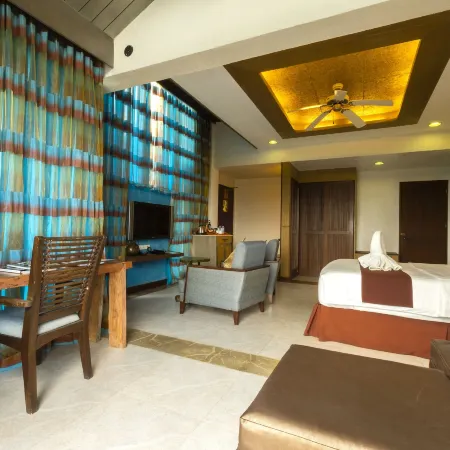 West 35 Eco Mountain Resort