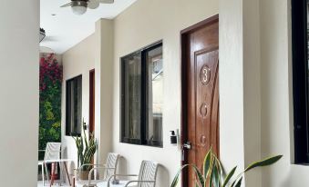 Harman Suites Moalboal
