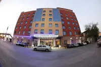 Sunday Hotel Kingdom Towers Formerly Warwick Al Dabab Hotel Hotels in Riyadh
