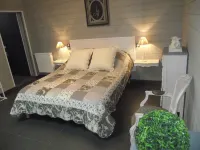 Les Belles ÉPOQUES B&B - Proche Puy du Fou