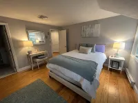 Chatham Luxury! WALK to beach