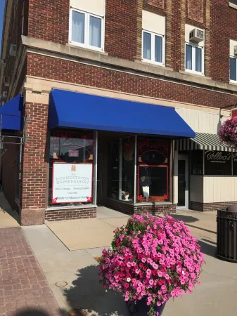 302 Studio Apt., A Preferred Partner of Rail Explorers