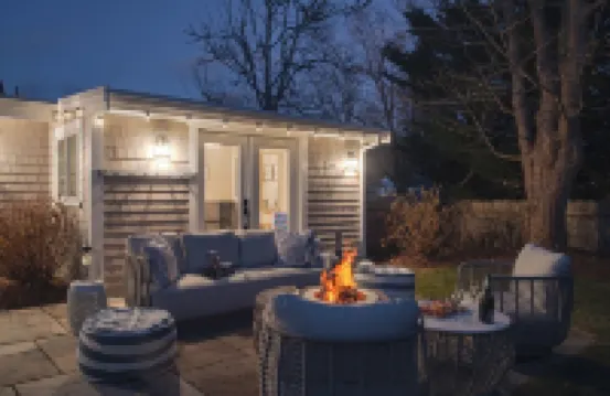 The Cape Codder: Large Yard, Steps to Town & Beach