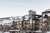 Private Hot Tub and Ski-in/Ski-Out Access - Gorgeous Mountain Retreat