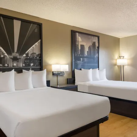 Super 8 by Wyndham Clinton