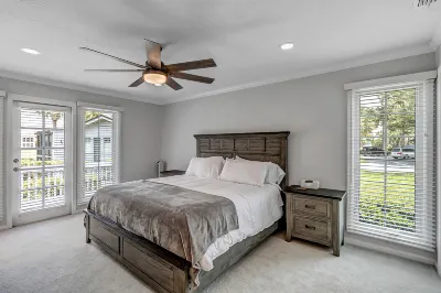Golf Course Views and Ocean Breezes - Stylish Luxury Retreat