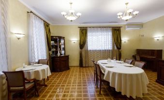 Hotel Atal