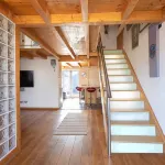 Stylist Split Level 2 Bed with Parking