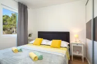 Olive Eden Holiday Home
