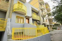 Aback Policlinico Hotels in Барі