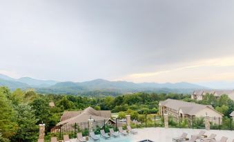 Viewpoint Condominiums