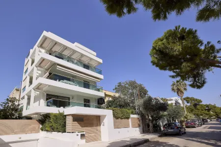 Elaia Luxury Condo Glyfada