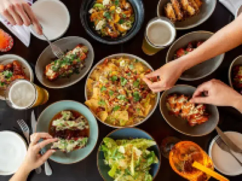 ヘッドウォーターズ ロッジ アット イーグル ランチ リゾート インヴァーミアのホテル