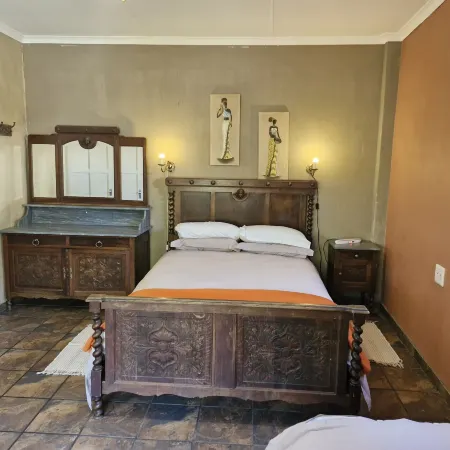 Ibis Place Guest House
