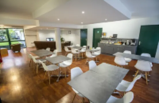 Kosy Appart'hôtel le Champ de Mars Reims