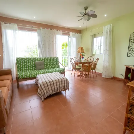 Charming Mountain View Alta Vista