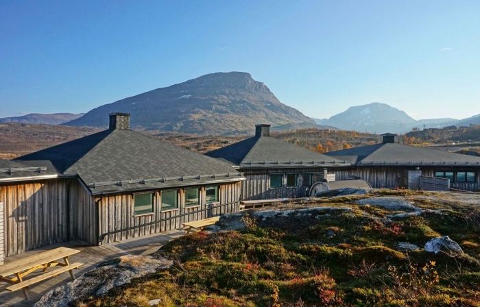 Arctic Lodge